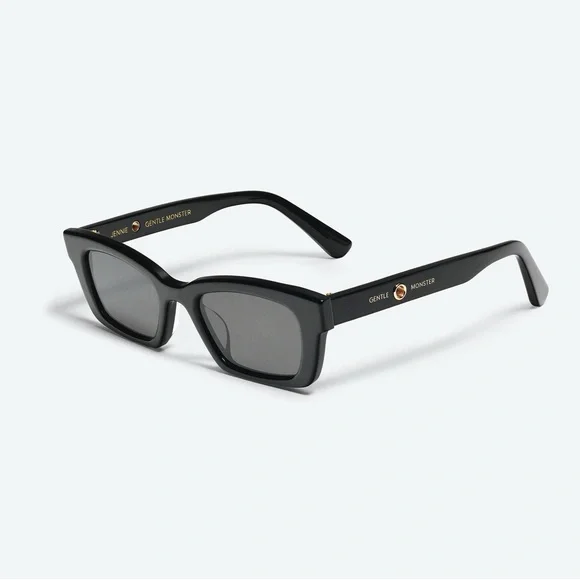 GENTLE MONSTER x Jennie ‘1996’ Black Sunglasses (Re-Posh) - Picture 2 of 14
